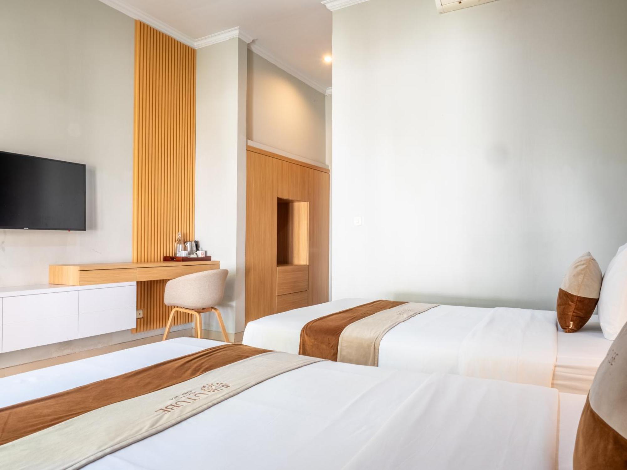U Tube Hotel Uluwatu Екстериор снимка